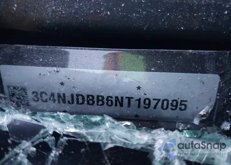 2022 Jeep Compass Altitude 4X4 z USA, uszkodzony, nr VIN 3C4NJDBB6NT197095